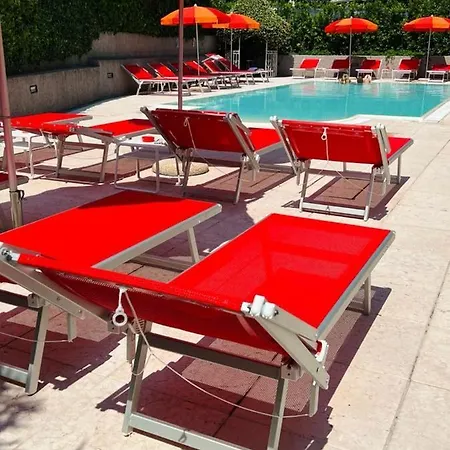 Il Sogno Апарт-отель Дезенцано-дель-Гарда