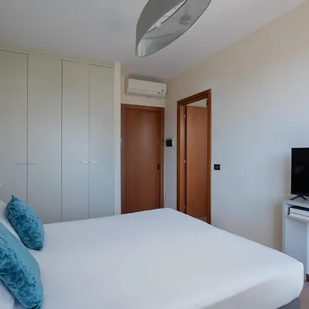 Апарт-отель Il Sogno Дезенцано-дель-Гарда