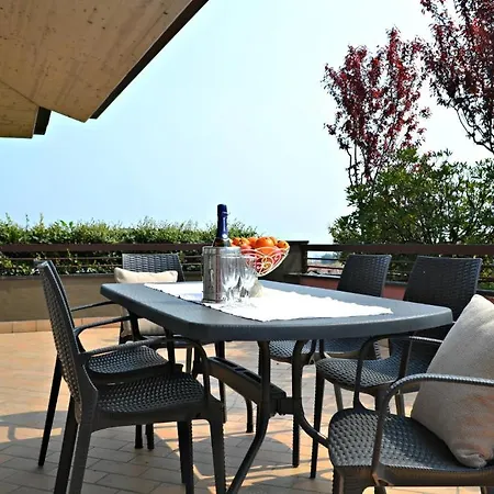 Il Sogno 4* Дезенцано-дель-Гарда